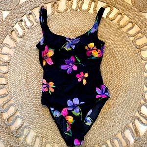 Vintage flower swimsuit one piece size 10